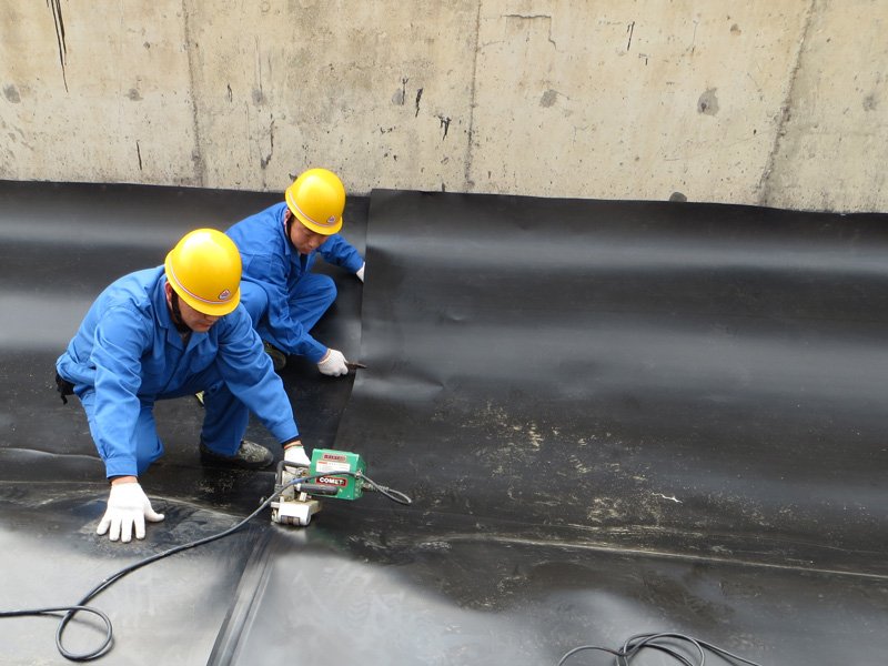 Procedimiento de instalación del revestimiento de HDPE