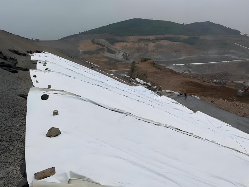 Película Geotécnica compuesta de polietileno para la minería