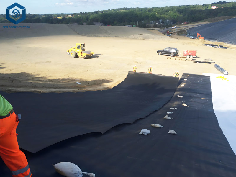 Liner de HDPE para Contención de Lixiviados en Vertederos