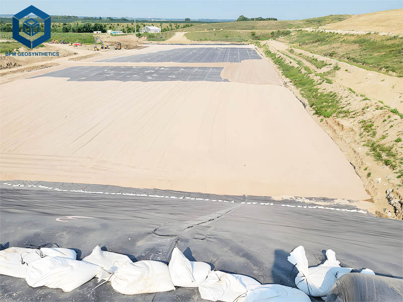 Empresas De Revestimiento De Geomembrana Cubierta de Suelo con Geomembrana HDPE