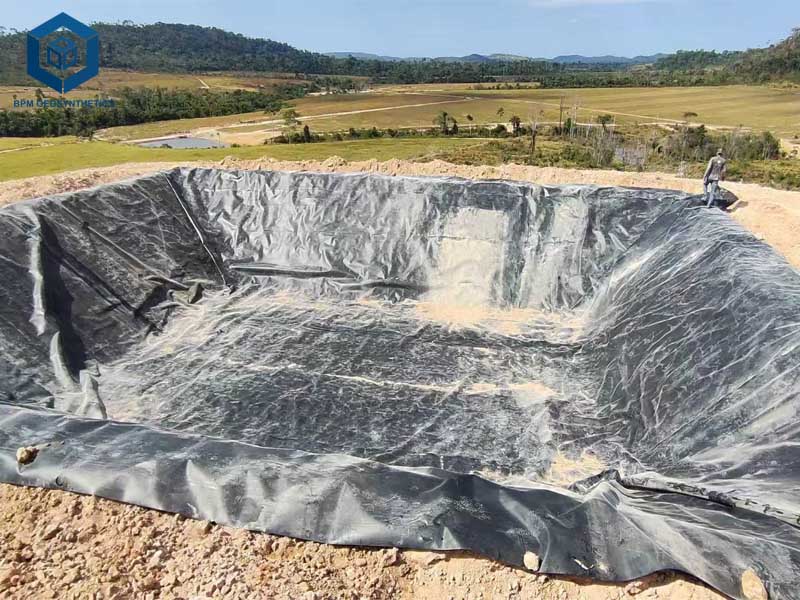 Revestimiento De Estanque De PVC De 30 Milésimas Para Protección De Taludes