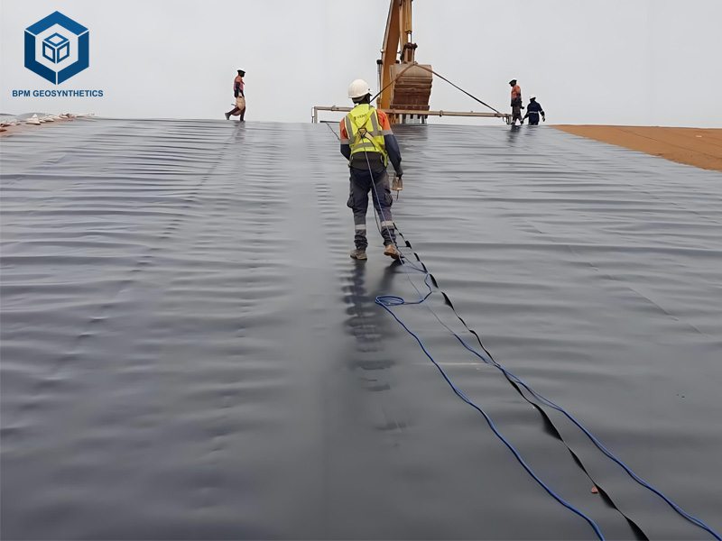 Revestimiento de Estanque HDPE 3mm para Uso Industrial