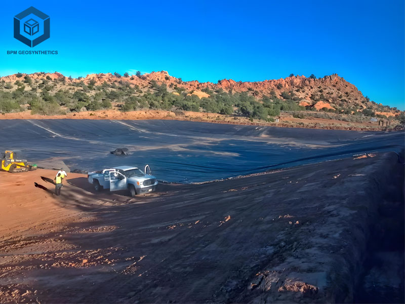 Revestimiento de Geomembrana LLDPE para Reservorios