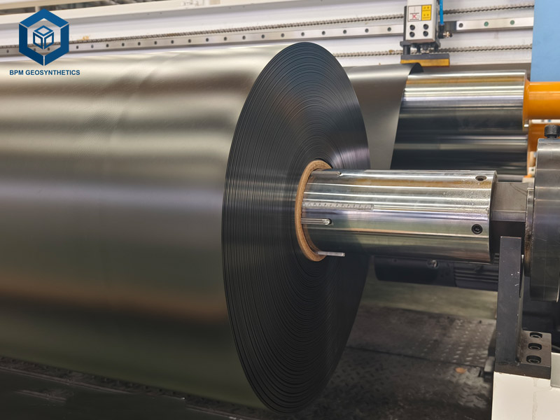Geomembranas de Polipropileno Suministradas por la Fábrica BPM Geosynthetics Fábrica De Geomembranas De HDPE