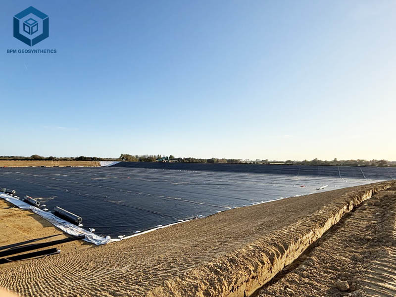 Géomembrane HDPE 2 mm pour Barrage