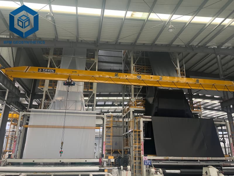 BPM Producción de Rollos de Geomembrana 2mm